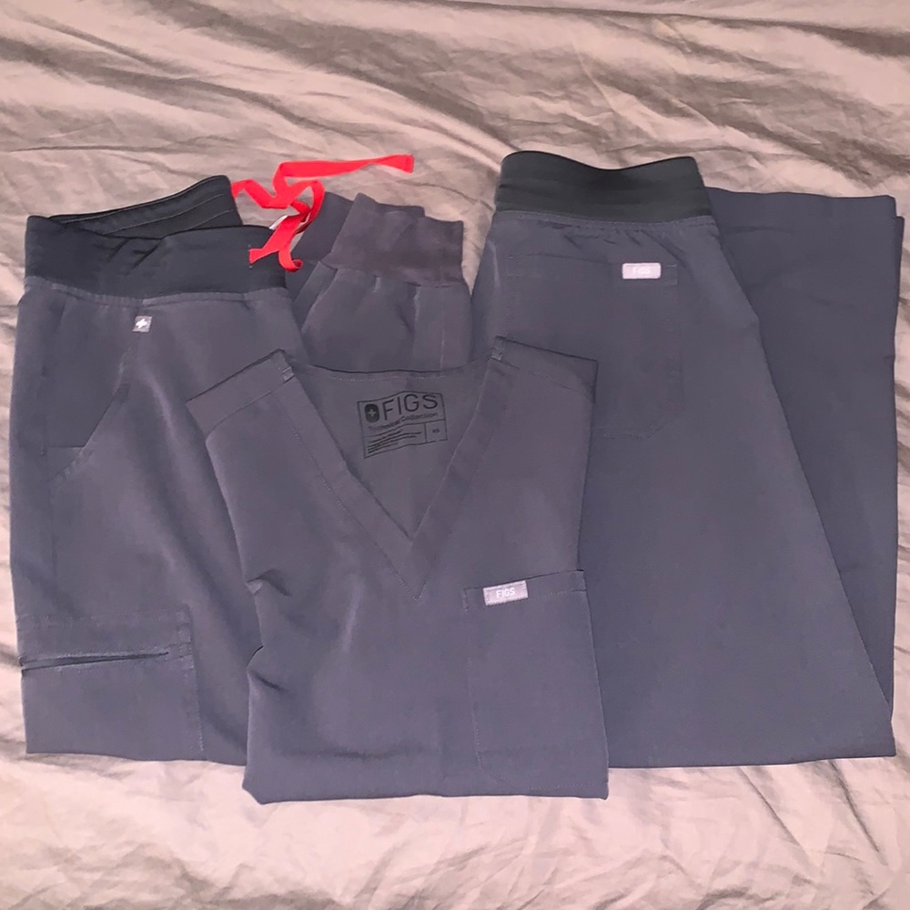 FIGS Charcoal Gray Scrub set XS XSP